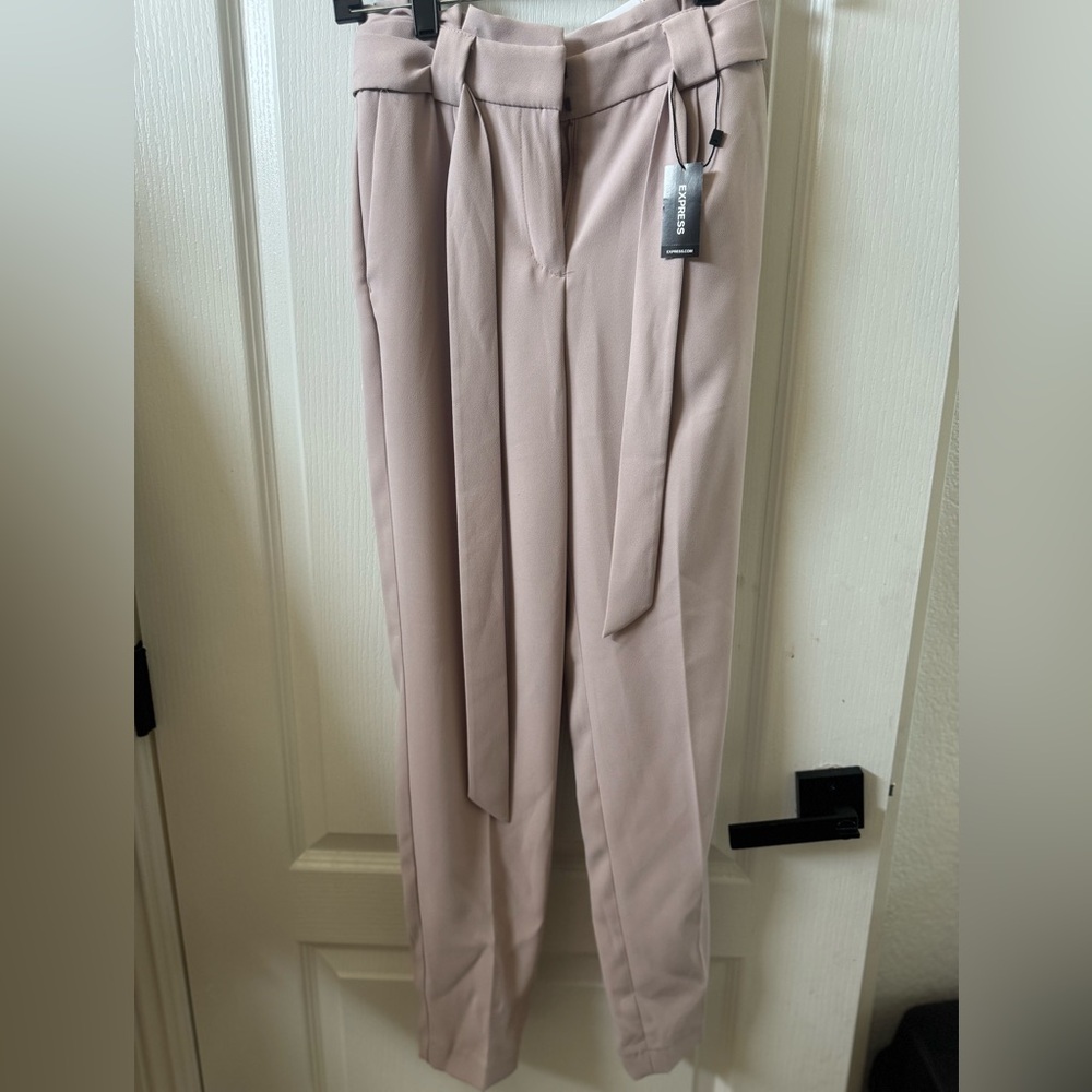 Express Women's Pants in Light Pink